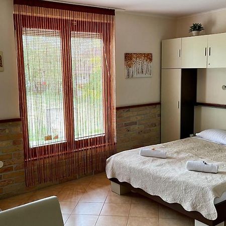 Gyula Vár Panoráma Apartman Exterior foto